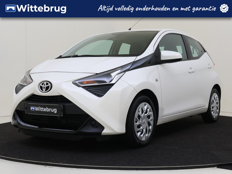 Toyota Aygo 1.0 VVT-i x-play 5 deurs