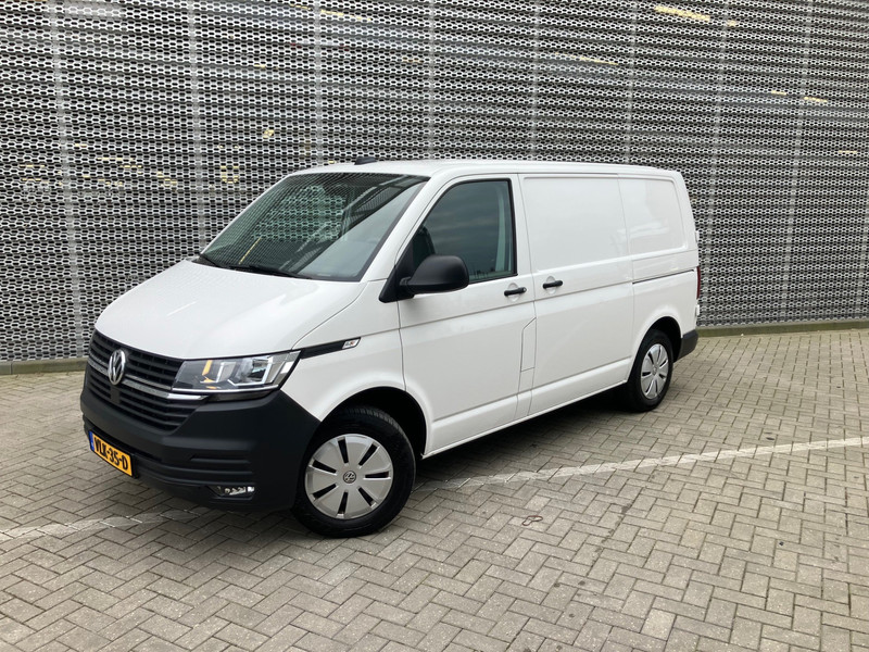 Volkswagen Transporter 2.0 TDI 110 PK L1H1 28