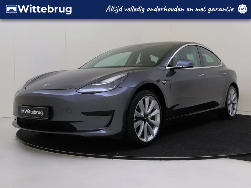 Tesla Model 3 Standard RWD Plus 60 kWh