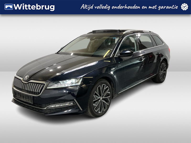 Škoda Superb Combi 1.4 TSI iV Laurin & Klement