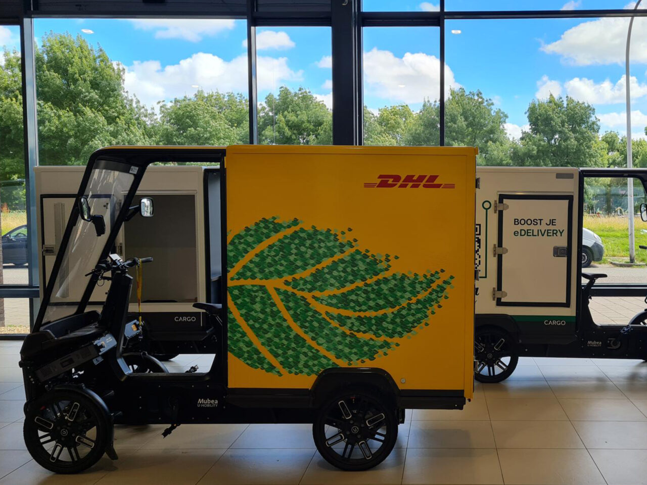 DHL