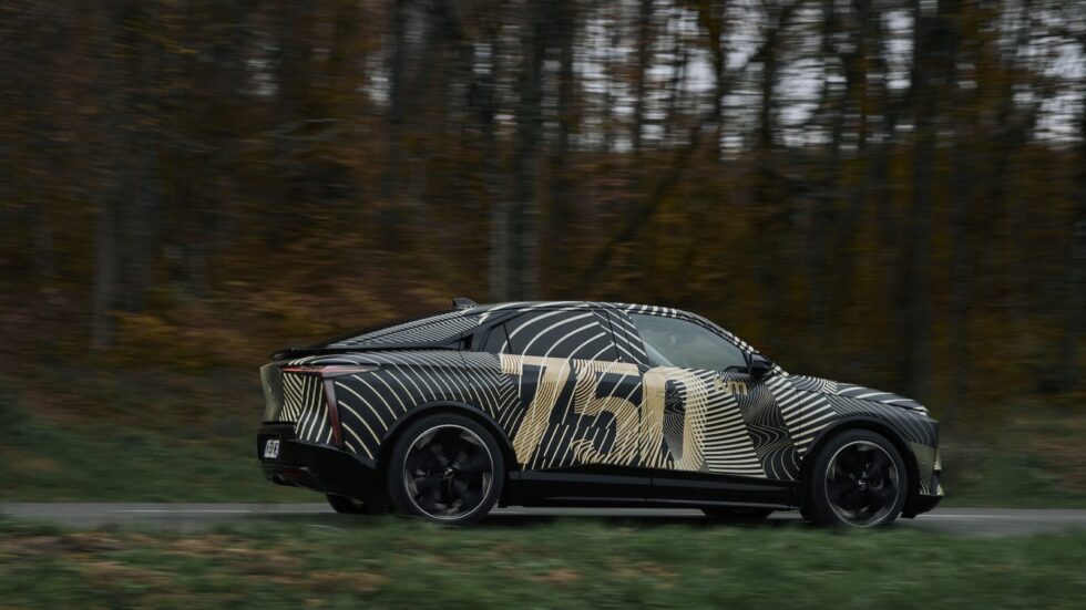 Ds Ev 2025 Camouflage5 1600×900