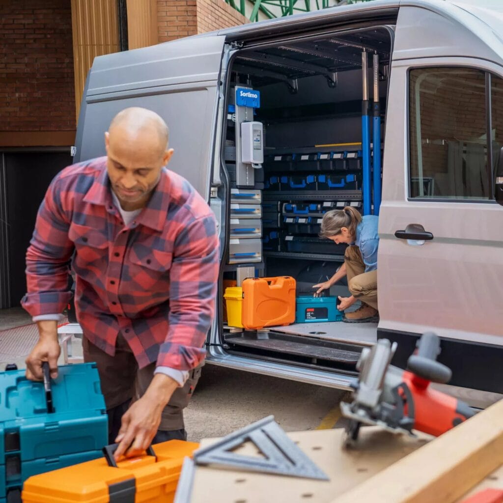 Volkswagen Bedrijfswagens Vernieuwde Volkswagen Crafter Cs Lu Laadruimte