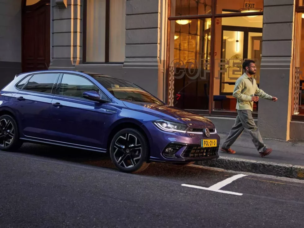 Blauwe Polo Voor Caf